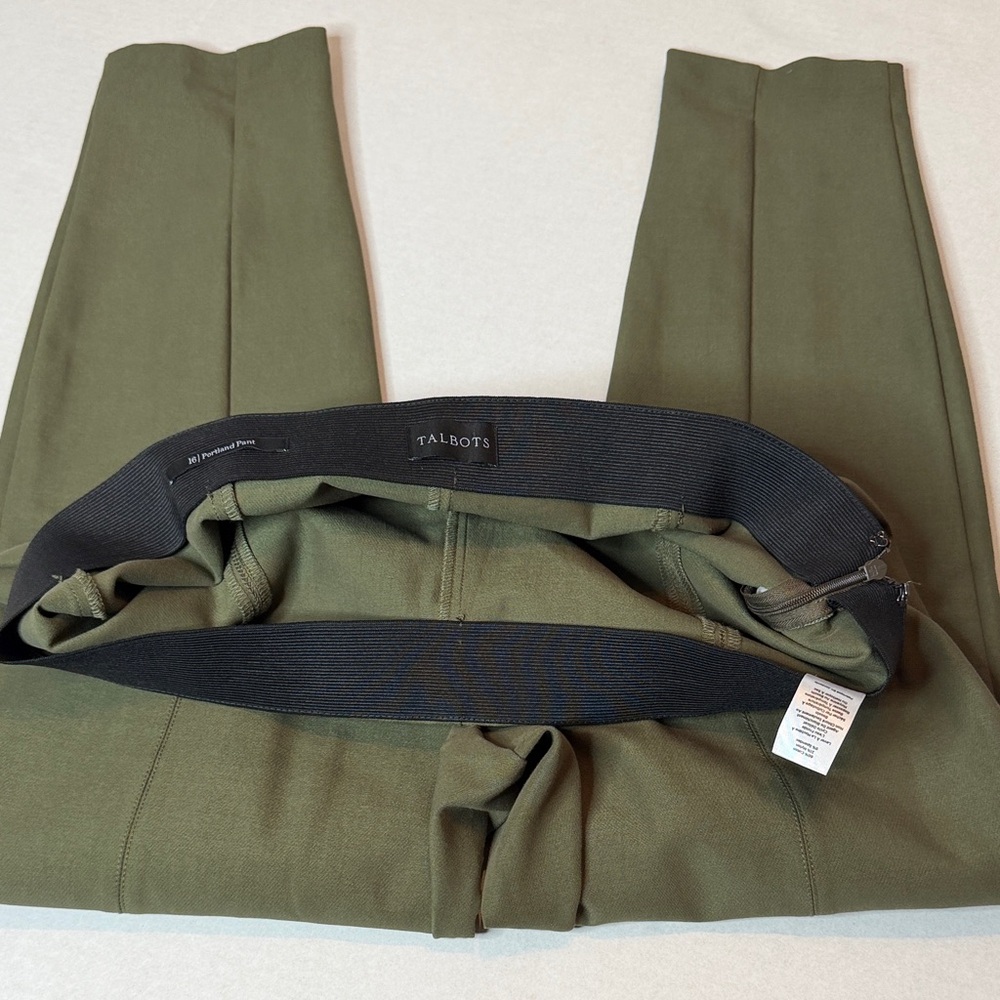 Talbots Olive Green Women's Trousers - Picture 6 of 16
